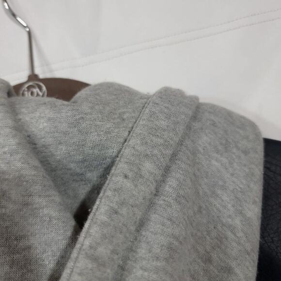 Ib Diffusion Faux Leather Jacket Juniors Size Medium Navy Knit - Picture 8 of 10